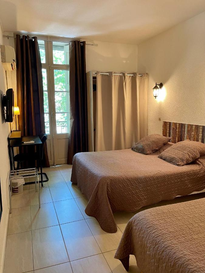 פרפיניין Hotel Alexander מראה חיצוני תמונה
